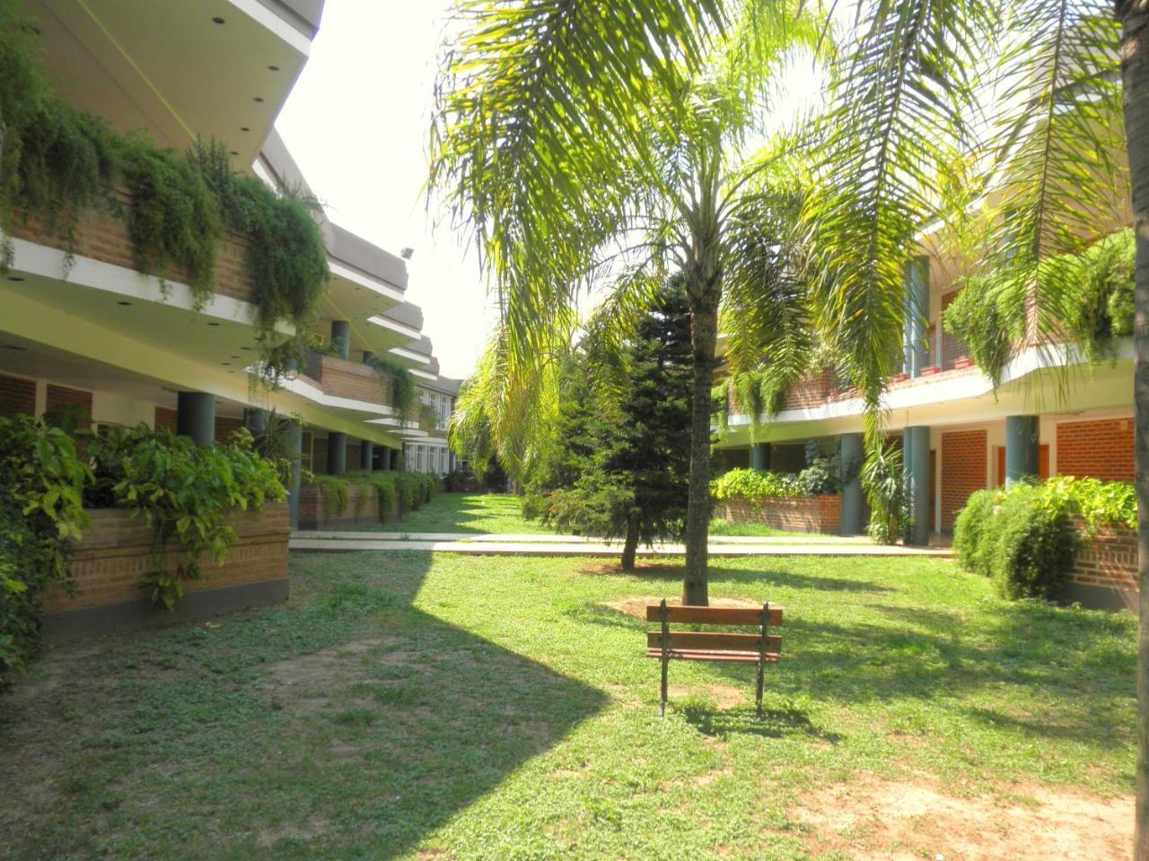 Catange Hotel Charata Exterior foto